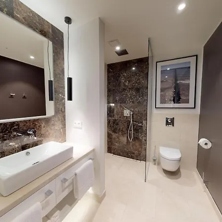 White Pearl 3.06 Lejlighed *